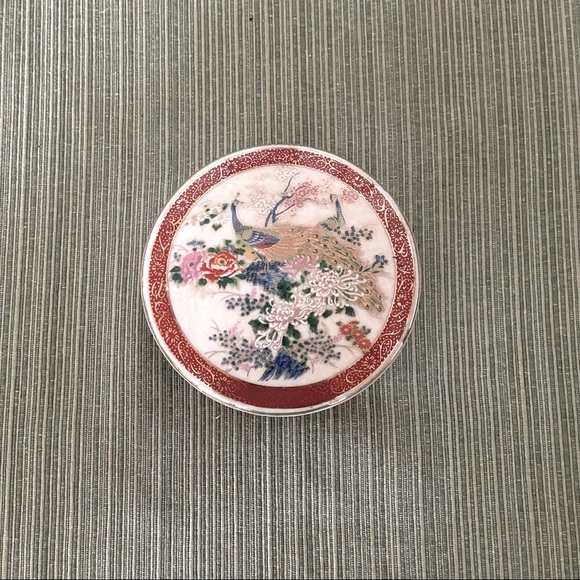 VTG Takahashi Box Porcelain with Peacocks & Gold Rim - Picture 6 of 11